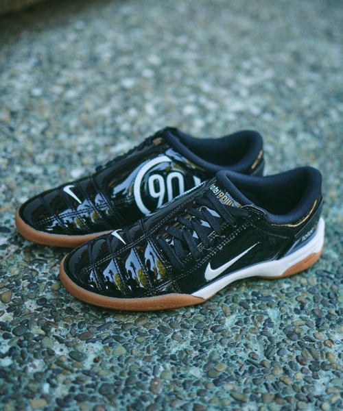 NIKE(ナイキ)の「W T90 IB5666-001(スニーカー・レディース・ブラック・29.0cm/28.5cm/28.0cm/27.5cm/27.0cm/26.5cm/26.0cm/25.5cm/25.0cm/24.5cm/24.0cm/23.5cm/23.0cm)」の2枚目の写真