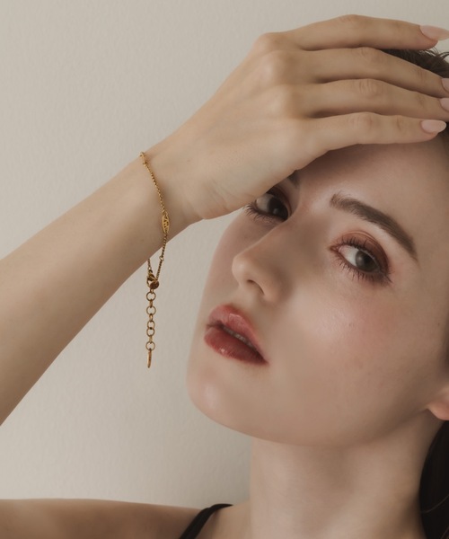 muku(ムク)の「BRACELET/Muku×AZUKI(ブレスレット・レディース・シルバー/ゴールド・FREE)」の5枚目の写真