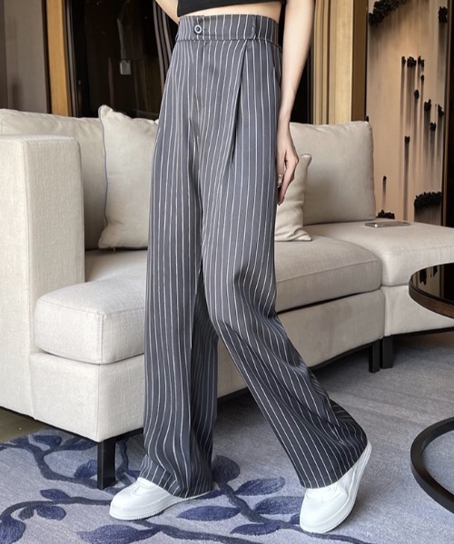 cammie(キャミー)の「ピンストライプタックパンツ(その他パンツ・レディース・グレー/ブラック・L/M)」の11枚目の写真