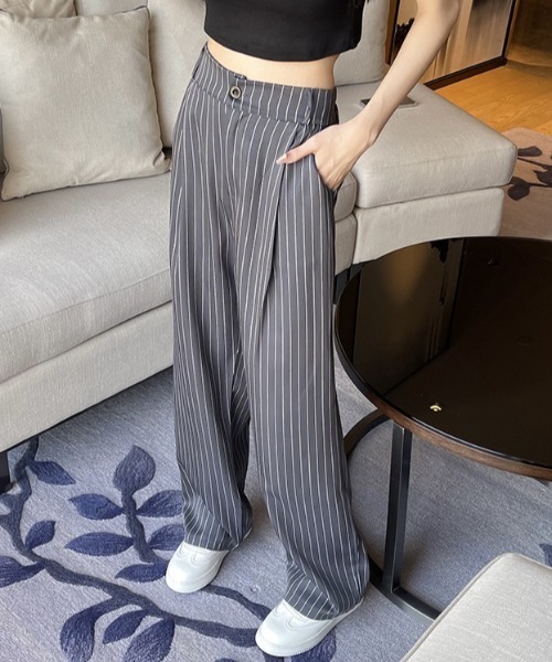 cammie(キャミー)の「ピンストライプタックパンツ(その他パンツ・レディース・グレー/ブラック・L/M)」の12枚目の写真
