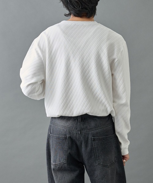 COLONY 2139（コロニートゥーワンスリーナイン）の「ジャガードロンＴ（Tシャツ/カットソー・メンズ・ホワイト/カーキ/ブラック・LARGE/MEDIUM）」の8枚目の写真