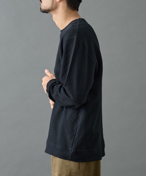 COLONY 2139（コロニートゥーワンスリーナイン）の「ジャガードロンＴ（Tシャツ/カットソー・メンズ・ホワイト/カーキ/ブラック・LARGE/MEDIUM）」の11枚目の写真