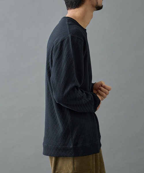 COLONY 2139（コロニートゥーワンスリーナイン）の「ジャガードロンＴ（Tシャツ/カットソー・メンズ・ホワイト/カーキ/ブラック・LARGE/MEDIUM）」の13枚目の写真