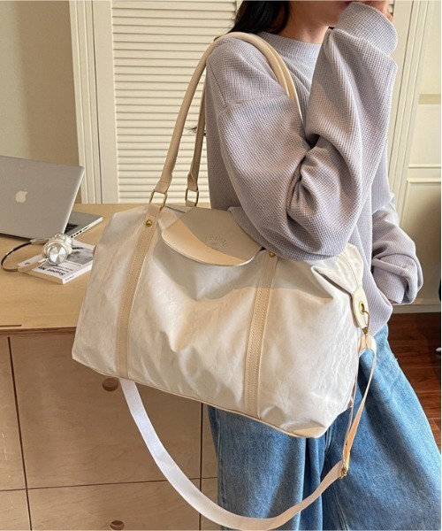 gossip!ロサンゼルス(ゴシップロサンゼルス)の「バッグ(ショルダーバッグ・レディース・ブルー/ブラック/ピンク/ホワイト・FREE)」の1枚目の写真