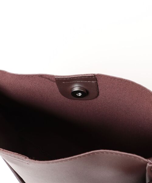 VIBGYOR（ヴィブジョー）の「urbanfemine./シンプルショルダーバッグ U7404（ショルダーバッグ・レディース・ブラック/ライトブラウン/ダークブラウン/ブラウン・FREE）」の22枚目の写真