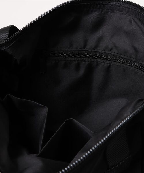 dictionary(ディクショナリー)の「【 KANGOL Black series / カンゴール 】 5pocket Big Shoulder BAG(ショルダーバッグ・メンズ・ブラック・FREE)」の4枚目の写真