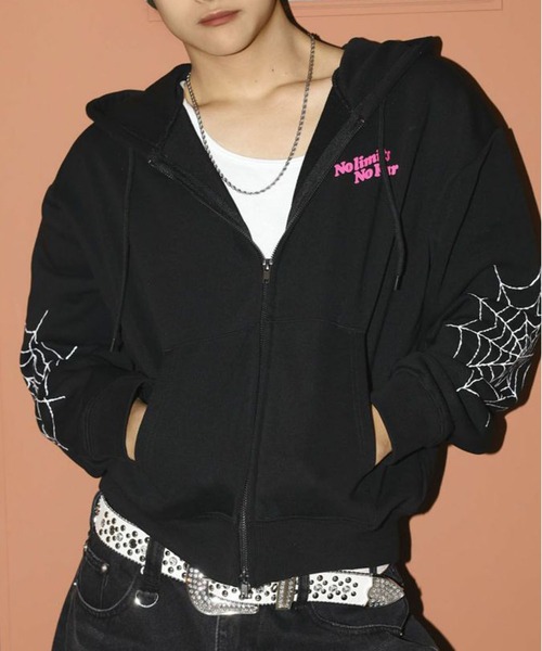 stone  ブラックパーカー 短丈ダブルジップパーカー/ストーンロゴ/バックプリント/スパイダー