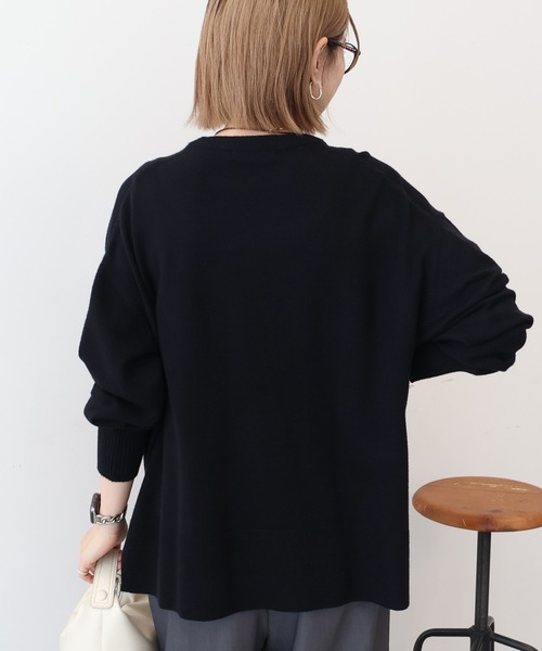 AMERICAN HOLIC（アメリカンホリック）の「【WEB限定】バイパチサイドスリットニットプルオーバー（ニット/セーター・レディース・アイボリー/グレー系その他/ブラック/ブルー・M/L）」の17枚目の写真