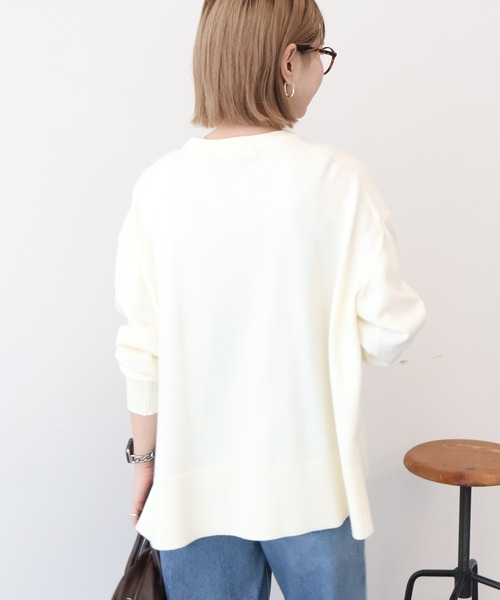 AMERICAN HOLIC（アメリカンホリック）の「【WEB限定】バイパチサイドスリットニットプルオーバー（ニット/セーター・レディース・アイボリー/グレー系その他/ブラック/ブルー・M/L）」の6枚目の写真