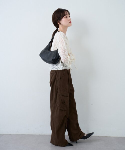 Kastane（カスタネ）の「【2WAY/500mlペットボトル収納可】モチーフハーフムーンBAG（トートバッグ・レディース・ブラウン/アイボリー/ブラック・FREE）」の12枚目の写真