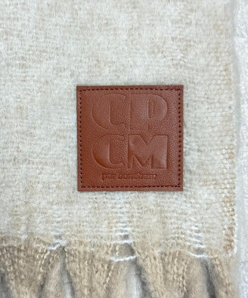 CPCM(シーピーシーエム)の「ふわふわバルキーマフラー(マフラー・レディース・アイボリー/サックスブルー/チャコールグレー/ベージュ/ブラウン・FREE)」の14枚目の写真