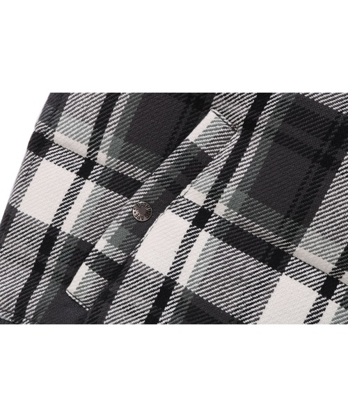 A BATHING APE(アベイシングエイプ)の「BAPE CHECK DOWN JACKET(ダウンジャケット/コート・メンズ・レッド/グレー・MEDIUM/X-LARGE/LARGE)」の9枚目の写真