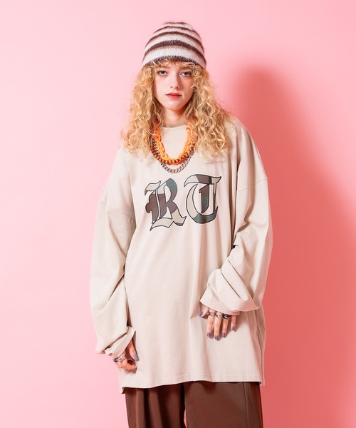 a.p.o.v.(エーピーオービー)の「a.p.o.v. カモフラロゴプリントバックナンバリングオーバーサイズカットソー(Tシャツ/カットソー・メンズ・チャコール/ベージュ/ブラック・ONESIZE)」の11枚目の写真