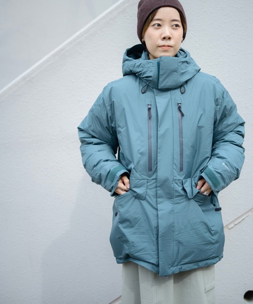 Snow Peak(スノーピーク)の「Snow Peak / GORE-TEX Weatherproof Down Jacket 防水ダウンジャケット(その他トップス・メンズ・ブラック/グレイッシュベージュ/ブルー・M/L/XL)」の16枚目の写真