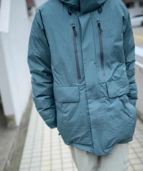 Snow Peak(スノーピーク)の「Snow Peak / GORE-TEX Weatherproof Down Jacket 防水ダウンジャケット(その他トップス・メンズ・ブラック/グレイッシュベージュ/ブルー・M/L/XL)」の22枚目の写真