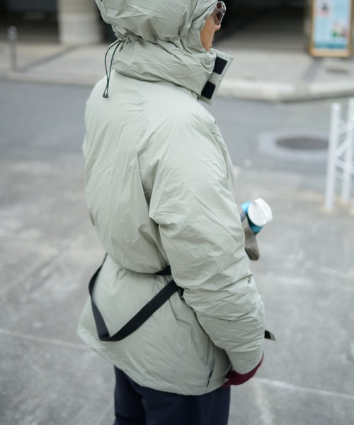 Snow Peak(スノーピーク)の「Snow Peak / GORE-TEX Weatherproof Down Jacket 防水ダウンジャケット(その他トップス・メンズ・ブラック/グレイッシュベージュ/ブルー・M/L/XL)」の14枚目の写真