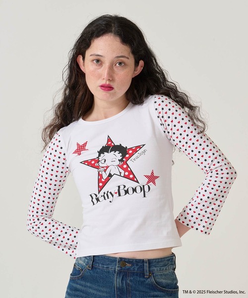 TINA:JOJUN(ティーナジョジュン)の「Betty Boop プリントロンT TINA:JOJUN(Tシャツ/カットソー・レディース・ホワイト/ピンク・M)」の8枚目の写真