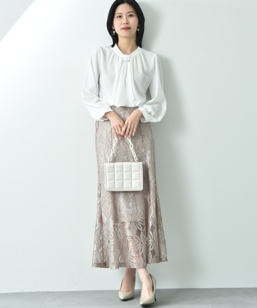 INTERPLANET(インタープラネット)の「モスクレープスカーフタイパール付9分袖ブラウス(シャツ/ブラウス・レディース・ネイビー/ラベンダー/オフホワイト・FREE)」の22枚目の写真