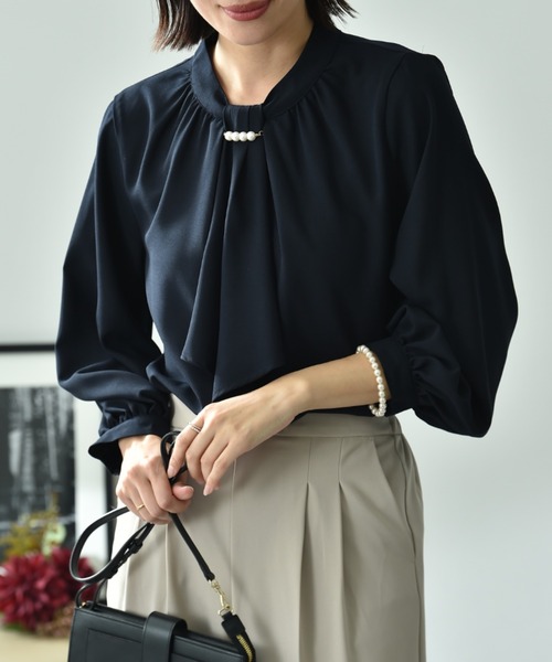 INTERPLANET(インタープラネット)の「モスクレープスカーフタイパール付9分袖ブラウス(シャツ/ブラウス・レディース・ネイビー/ラベンダー/オフホワイト・FREE)」の7枚目の写真