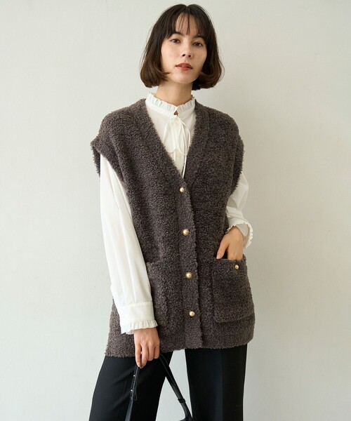 UNFILO(アンフィーロ)の「【STORY×UNFILO】シャギーニット ベスト(ニット/セーター・レディース・ブラック系/グレー系・X-LARGE)」の6枚目の写真
