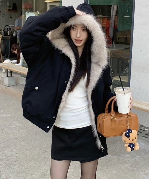 ADDITION STORE(アディションストア)の「【再入荷】ファー 中綿キルト ジップブルゾン / Fur quilted zip-up jacket / asfj(ブルゾン・レディース・グレー/ブラック・SMALL/MEDIUM/LARGE)」の17枚目の写真