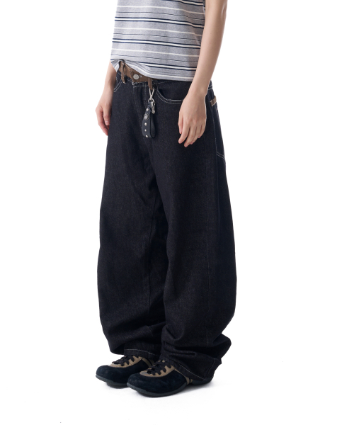 Waist Contrast Denim Pants (Black)（デニムパンツ）｜AAKAM