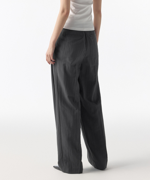 MUSINSA STANDARD WOMAN（ムシンサスタンダードウーマン）の「ウィメンズクリンクルワイドパンツ[グレー]（スラックス・レディース・その他・30/24/25/26/27/28/29）」の2枚目の写真