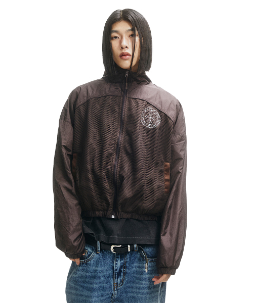 PUNCH DRUNK PARTIES（パンチドランクパーティーズ）の「GhostMark Wind Jacket (BROWN)（ナイロンジャケット・メンズ・その他・1/2/3）」の2枚目の写真