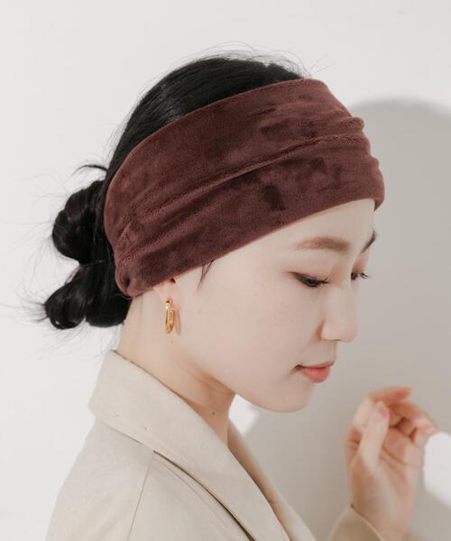 SMELLY(スメリー)の「ベロアワイドヘアバンド(ヘアバンド・レディース・ダークブラウン/ブラック・-)」の2枚目の写真