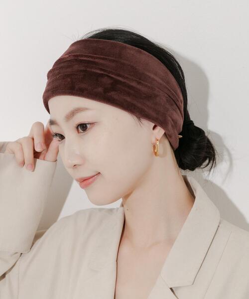 SMELLY(スメリー)の「ベロアワイドヘアバンド(ヘアバンド・レディース・ダークブラウン/ブラック・-)」の7枚目の写真