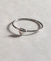 ISS（イズ）の「ISS イズ：プチハートリング（リング）」