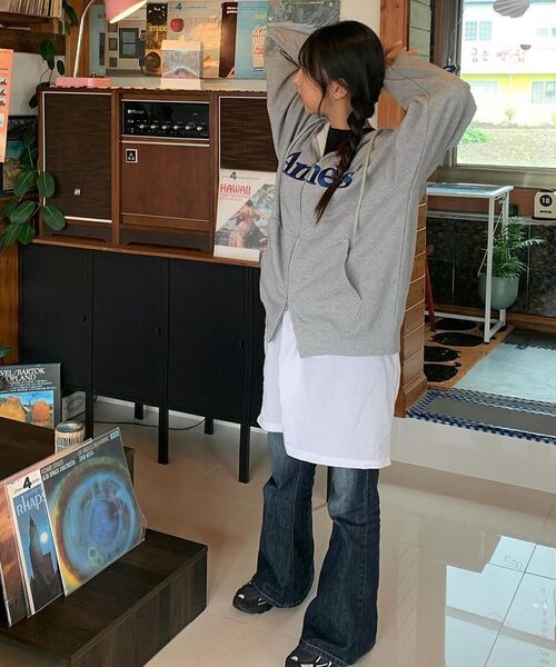 AMESWORLDWIDE(アメスワールドワイド)の「BASIC LOGO HOODIE ZIP UP GREY(パーカー・レディース・その他・LARGE/MEDIUM/SMALL)」の11枚目の写真