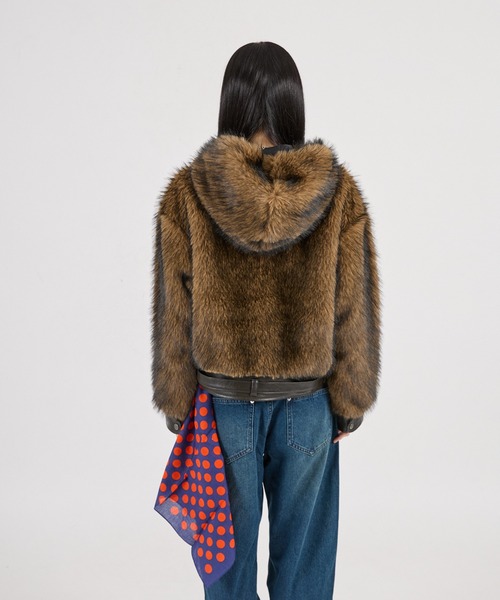 FTW(エフティダブリュー)の「【UNISEX】LEATHER POINT FUR BLOUSON(ブルゾン・レディース・ブラウン・LARGE/MEDIUM/SMALL)」の14枚目の写真