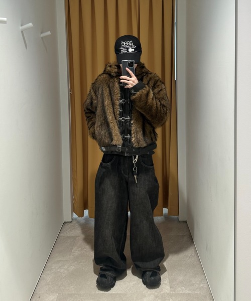 FTW(エフティダブリュー)の「【UNISEX】LEATHER POINT FUR BLOUSON(ブルゾン・レディース・ブラウン・LARGE/MEDIUM/SMALL)」の2枚目の写真