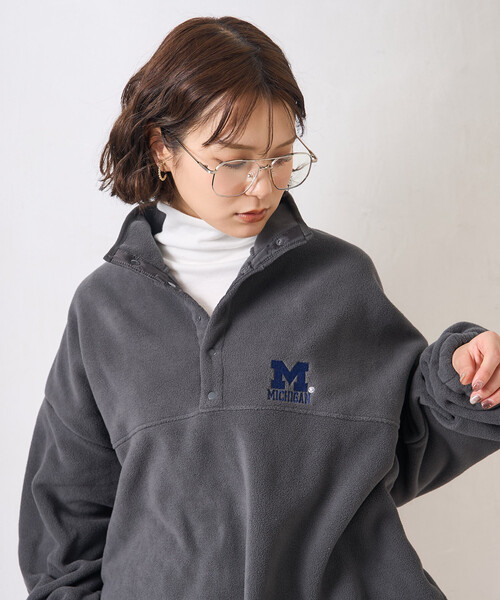 カレッジロゴ フリース スナッププルオーバー/アノラック