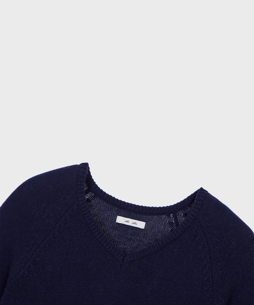 ALKI ALKA(アルキアルカ)の「V-Neck Frill Knit (Navy)(ニット/セーター・レディース・その他・Navy)」の2枚目の写真