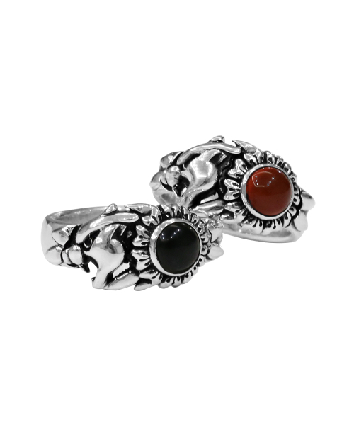 ANONYMOUS ARTISAN（アノニマスアルティザン）の「Panther Flower Ring - Carnelian（リング・レディース・その他・30/28/12号/13号/16号/26号/29号/21号/27号/22号/23号/24号/25号/14号/17号/18号/19号/20号/15号）」の5枚目の写真