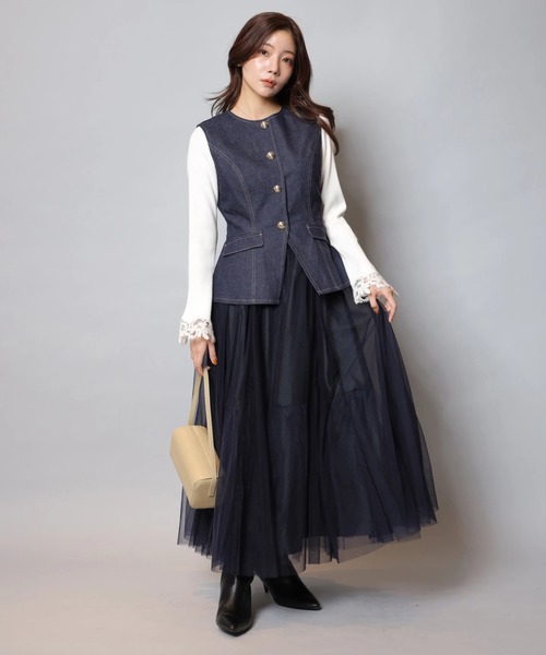 Apuweiser-riche(アプワイザーリッシェ)の「袖フレアレースニット(ニット/セーター・レディース・ホワイト/ライトブルー/ブラック系その他/ブラック/コーラルピンク・2)」の16枚目の写真