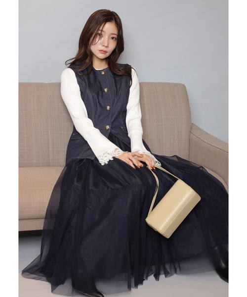 Apuweiser-riche(アプワイザーリッシェ)の「袖フレアレースニット(ニット/セーター・レディース・ホワイト/ライトブルー/ブラック系その他/ブラック/コーラルピンク・2)」の21枚目の写真