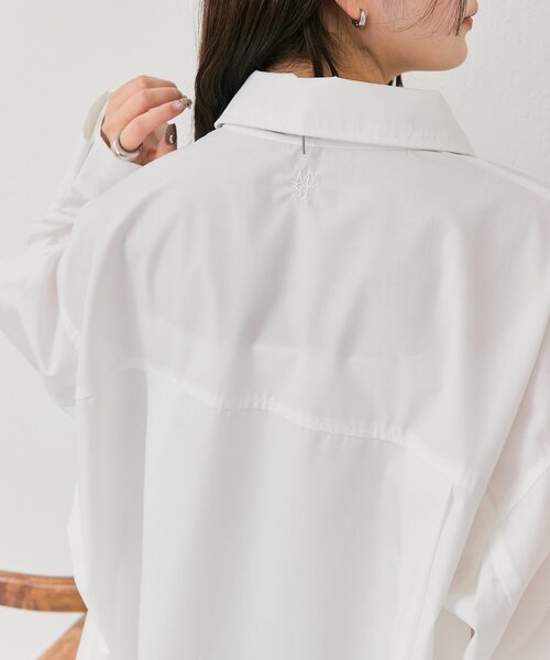 mystic（ミスティック）の「ボタンレイヤードBIGシャツ（シャツ/ブラウス・レディース・オフホワイト/ブルー/ピンク/ブラウン・FREE）」の17枚目の写真