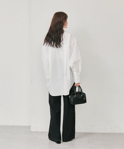 mystic（ミスティック）の「ボタンレイヤードBIGシャツ（シャツ/ブラウス・レディース・オフホワイト/ブルー/ピンク/ブラウン・FREE）」の20枚目の写真