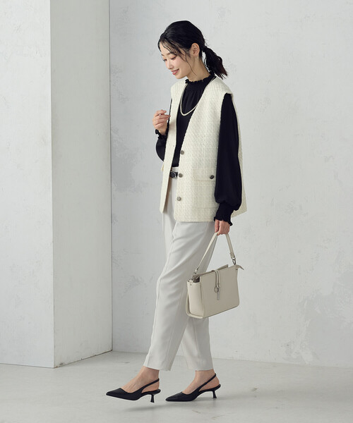 MONO　COMME CA（モノコムサ）の「ロゴプレート ミニショルダー（ショルダーバッグ・レディース・グレー/ブラック/ベージュ・FREE）」の11枚目の写真