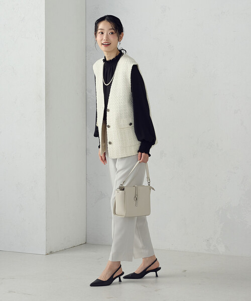 MONO　COMME CA（モノコムサ）の「ロゴプレート ミニショルダー（ショルダーバッグ・レディース・グレー/ブラック/ベージュ・FREE）」の12枚目の写真