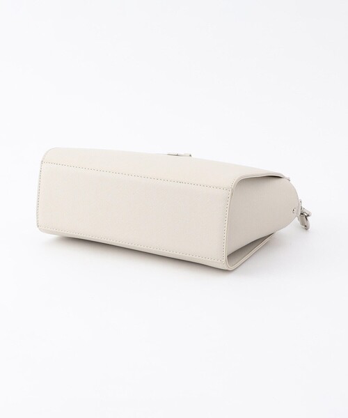 MONO　COMME CA（モノコムサ）の「ロゴプレート ミニショルダー（ショルダーバッグ・レディース・グレー/ブラック/ベージュ・FREE）」の20枚目の写真