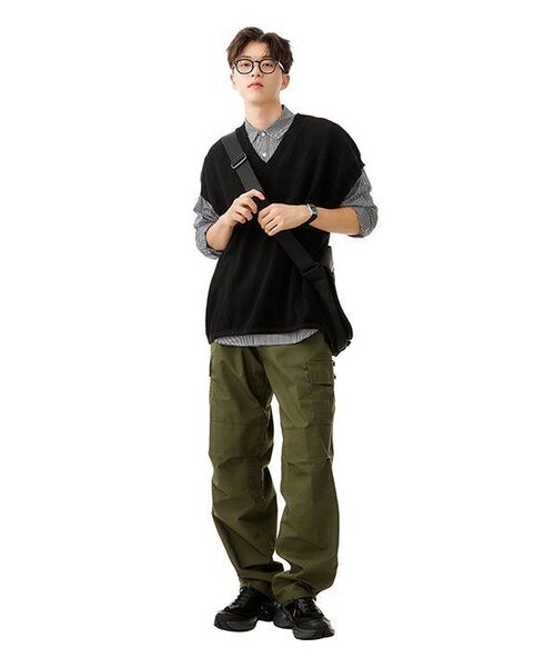 IYSO(イソ)の「アキュミックジェットブラック(スニーカー・レディース・その他・23cm/26cm/25cm/24cm)」の6枚目の写真