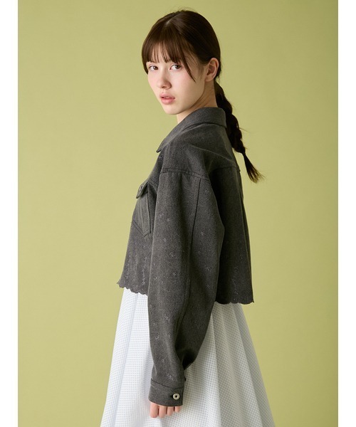 FURFUR（ファーファー）の「刺繍クロップドシャツジャケット（デニムジャケット・レディース・グレー/ライトブルー/マルチ・F）」の13枚目の写真