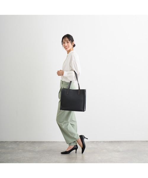 LASIEM（ラシエム）の「ビジネス トートバッグ メンズ レディース 本革 パソコン収納（トートバッグ・メンズ・ブラック/ネイビー/グリーン/ライトグレー・FREE）」の7枚目の写真