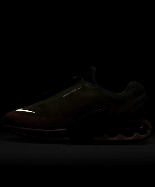 NIKE(ナイキ)の「NIKE Air Max Dn Roam(ナイキ エア マックス DN ローム)(スニーカー・メンズ・オリーブ系・25cm/25.5cm/26cm/26.5cm/27cm/27.5cm/28cm/29cm/28.5cm)」の12枚目の写真