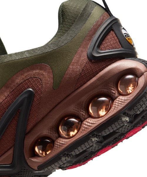 NIKE(ナイキ)の「NIKE Air Max Dn Roam(ナイキ エア マックス DN ローム)(スニーカー・メンズ・オリーブ系・25cm/25.5cm/26cm/26.5cm/27cm/27.5cm/28cm/29cm/28.5cm)」の11枚目の写真