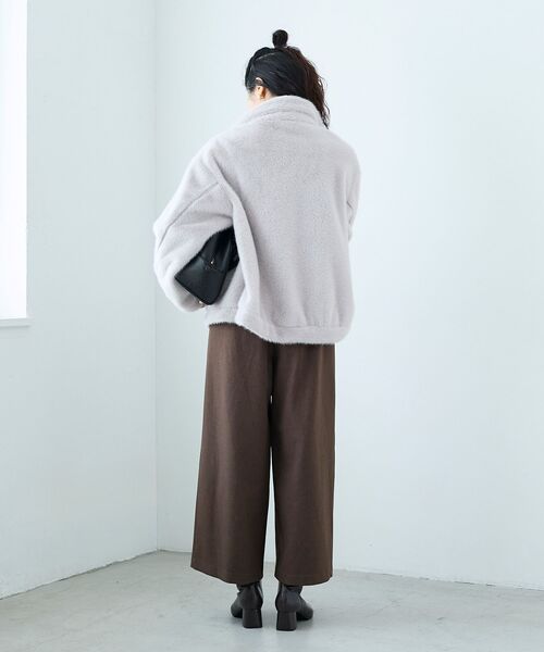 le.coeur blanc(ルクールブラン)の「ウールライクフロントタックワイドクロップドパンツ2(その他パンツ・レディース・ブラック/ブラウン/グレイッシュベージュ・38/36)」の11枚目の写真